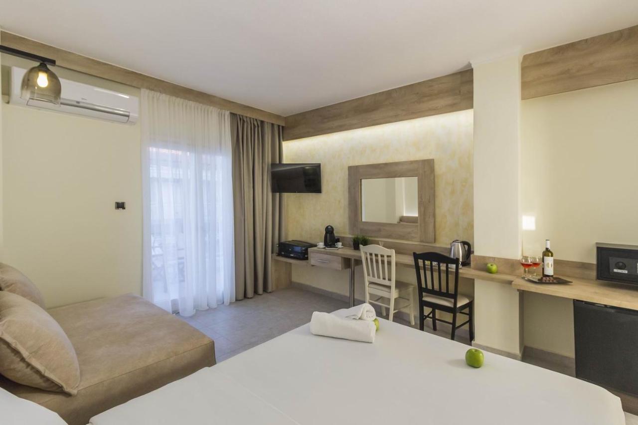 Hotel Odysseas โปไลโครโน ภายนอก รูปภาพ